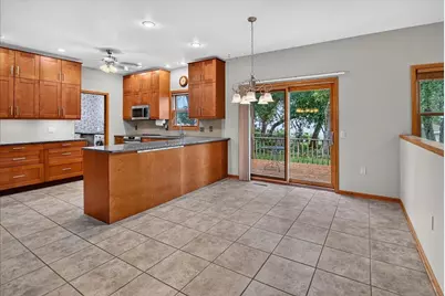6 Fredericksburg Court, Madison, WI 53718 - Photo 7