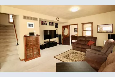 842 Grant Street, Beloit, WI 53511 - Photo 5