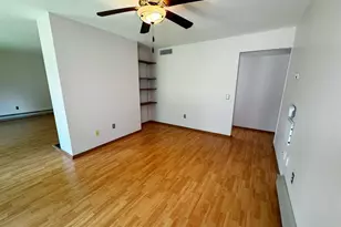 3120 Creekview Dr, Middleton, WI 53572 - Photo 13