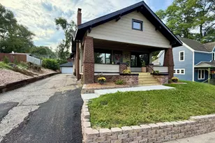 310 E Centerway, Janesville, WI 53545 - Photo 3