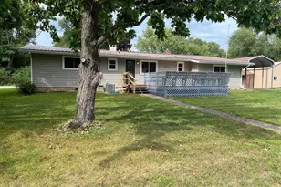 601 Clyde St, Avoca, WI 53506 - Photo 5