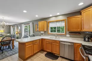 10 Black Stone Cir, Madison, WI 53719 - Photo 23