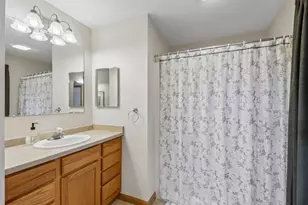 10 Black Stone Cir, Madison, WI 53719 - Photo 41
