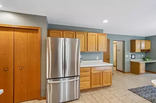 10 Black Stone Cir, Madison, WI 53719 - Photo 25