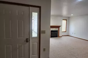 1148 Grandview Ave, Tomah, WI 54660 - Photo 3
