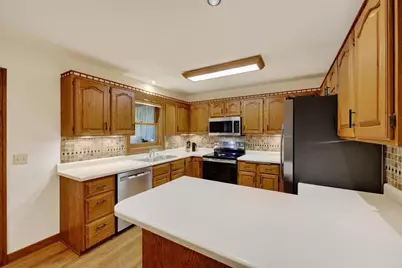 18 Star Fire Court, Madison, WI 53719 - Photo 7