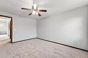 601 E Oak St, Cottage Grove, WI 53527 - Photo 21