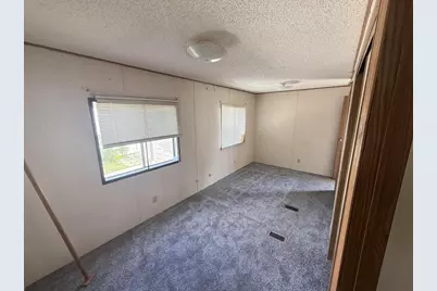 W210N11645 Pinecrest Lane, Germantown, WI 53022 - Photo 7