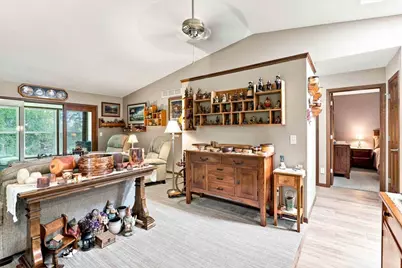 1720 Elizabeth Street #13, Baraboo, WI 53913 - Photo 3