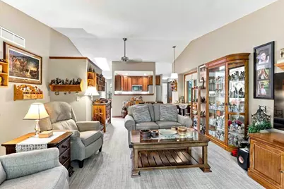 1720 Elizabeth Street #13, Baraboo, WI 53913 - Photo 7