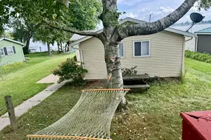 N9384 Idle Hour Dr, Randolph, WI 53956 - Photo 33