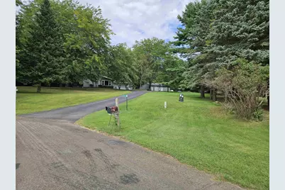 W7254 S Oak Ridge Court, Poynette, WI 53955 - Photo 11