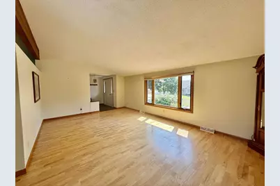 1717 Lakeview Drive, Tomah, WI 54660 - Photo 9