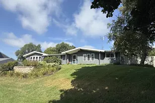 1717 Lakeview Dr, Tomah, WI 54660 - Photo 5
