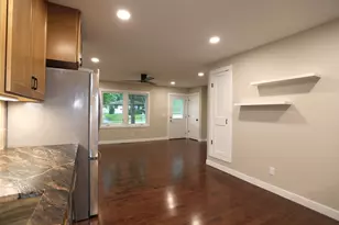 4222 School Rd, Madison, WI 53704 - Photo 9