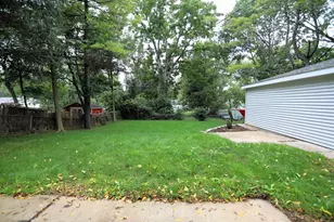 4222 School Rd, Madison, WI 53704 - Photo 5
