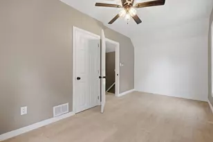 1151 Jenifer St, Madison, WI 53703 - Photo 25