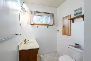 313 13th St, Baraboo, WI 53913 - Photo 29