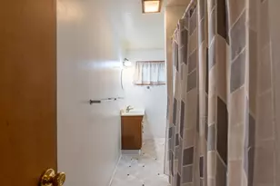 313 13th St, Baraboo, WI 53913 - Photo 25