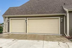 N18W24703 Still River Dr, Pewaukee, WI 54072 - Photo 39
