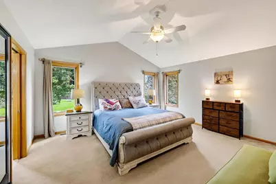 647 Grandview Drive, Sun Prairie, WI 53590 - Photo 17