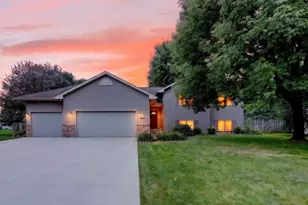 647 Grandview Dr, Sun Prairie, WI 53590 - Photo 47