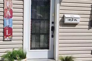 216 Nassau St, Elroy, WI 53929 - Photo 25