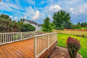 6909 Country Ln, Madison, WI 53719 - Photo 5