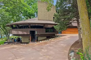 W9225 Ripley Rd, Cambridge, WI 53523 - Photo 1