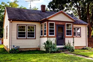 604 E Racine St, Jefferson, WI 53549 - Photo 1