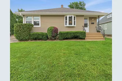 253 S Madison Street, Waupun, WI 53963 - Photo 1