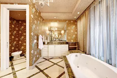 100 Wisconsin Avenue #1201, Madison, WI 53703 - Photo 57
