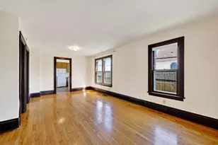 17 N 7th St, Madison, WI 53704 - Photo 9
