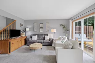 249 N Musket Ridge Dr, Sun Prairie, WI 53590 - Photo 7