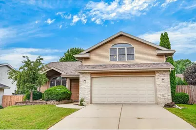 3522 Field Crest Way, Madison, WI 53719 - Photo 1