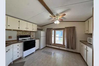 1086 Chicago Road, Friendship, WI 53934 - Photo 3