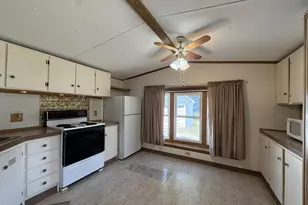 1086 Chicago Rd, Friendship, WI 53934 - Photo 3
