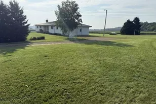 W1223 County Road C Rd, Albany, WI 53502 - Photo 11