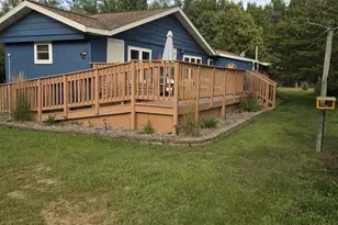 W5230 Sunny Ln, New Lisbon, WI 53950 - Photo 3