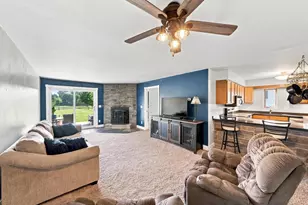 833 Co Rd H, Wisconsin Dells, WI 53965 - Photo 3