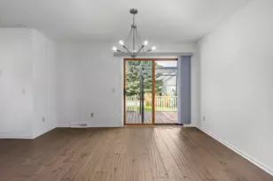 438 Cherry Hill Dr, Madison, WI 53717 - Photo 5