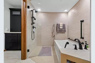 4001 Monona Drive #201, Monona, WI 53716 - Photo 75
