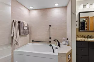 4001 Monona Dr, Monona, WI 53716 - Photo 69