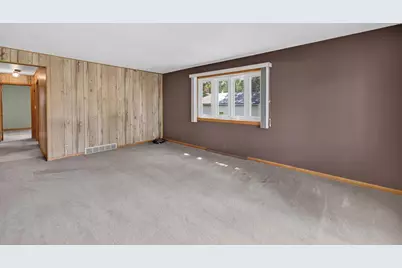 5182 Reiner Road, Madison, WI 53718 - Photo 9