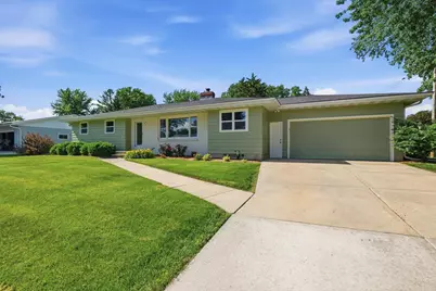 146 W Macarthur Street, Sun Prairie, WI 53590 - Photo 51