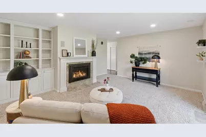 146 W Macarthur Street, Sun Prairie, WI 53590 - Photo 25