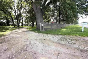 3816 E Creek Rd, Beloit, WI 53511 - Photo 23