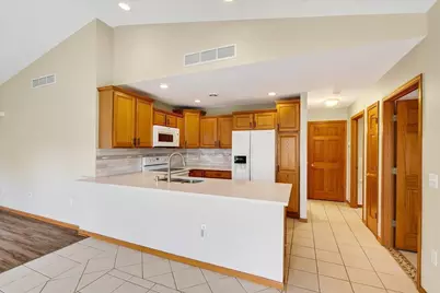 604 Springbrook Circle, DeForest, WI 53532 - Photo 19