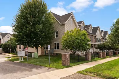 25 S Gardens Way, Fitchburg, WI 53711 - Photo 31