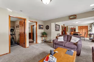 3100 Omro Rd, Oshkosh, WI 54904 - Photo 11